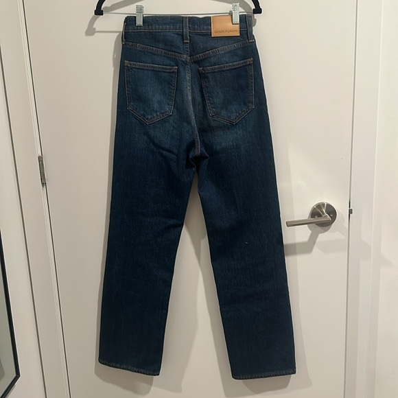 THE ARLO HI-RISE STRAIGHT JEAN - WORN ONCE - Picture 4 of 5